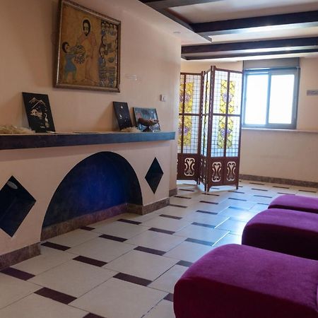 Madaba Hotel Екстериор снимка