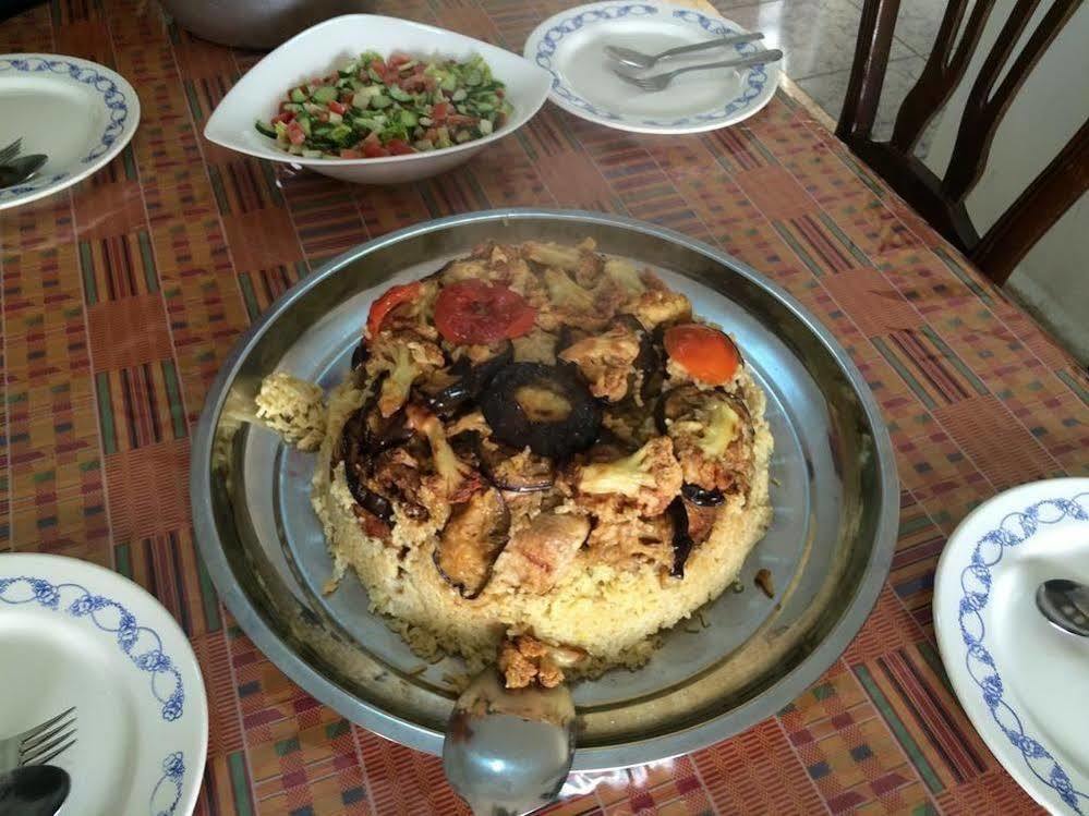 Madaba Hotel Екстериор снимка